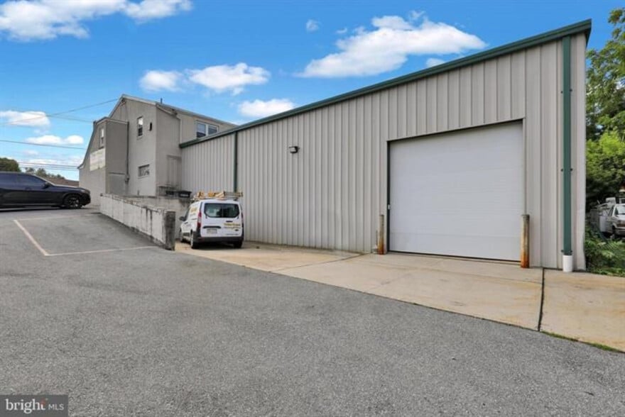More Photos Of 3534 Kutztown Rd, Reading Office For Sale