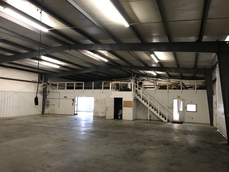 More Photos Of 419 Hamilton Crossing Rd NW, Cartersville Industrial For Sale