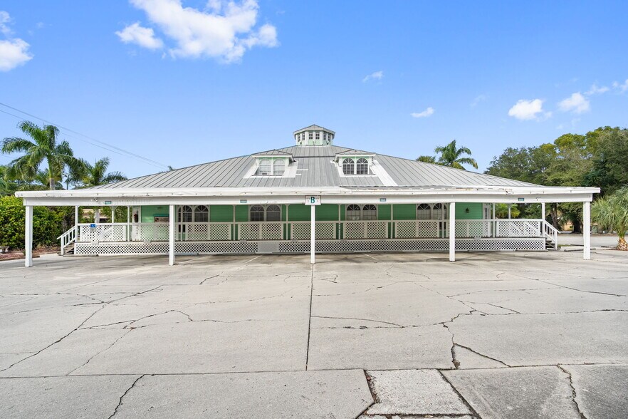 More Photos Of , Fort Myers Office For Sale