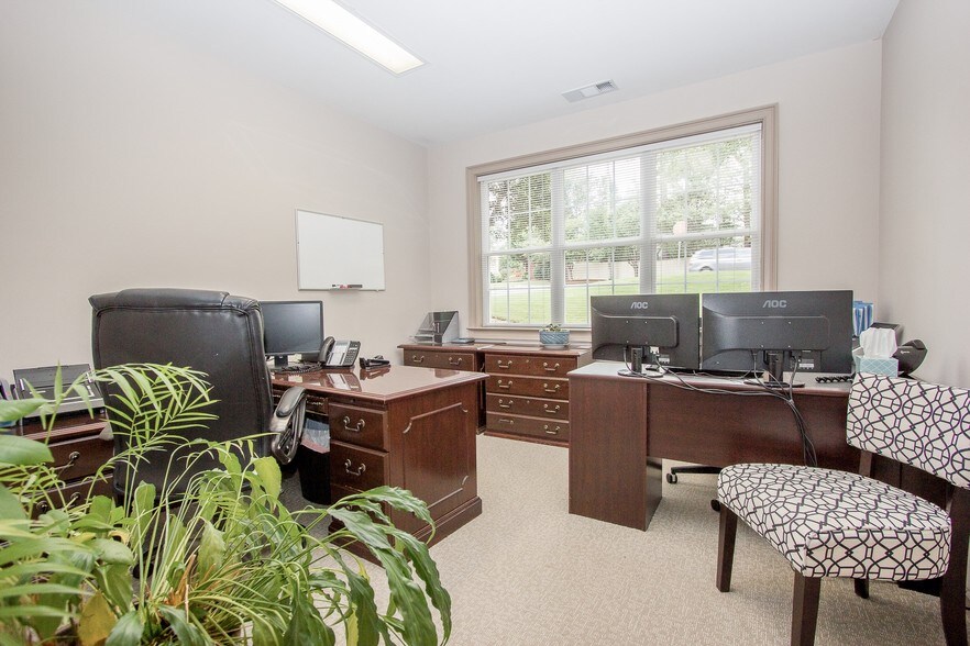 More Photos Of 4180 Providence Rd, Marietta Unknown For Lease