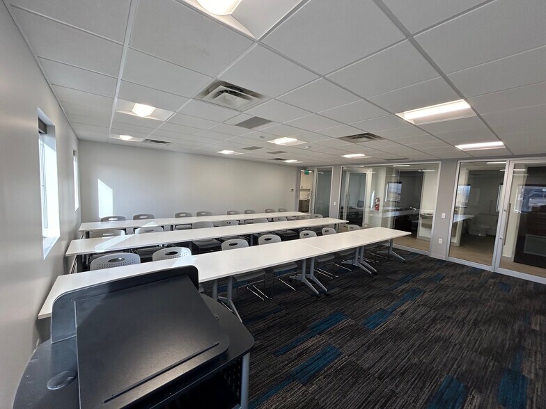 More Photos Of 5895 E Evans Ave, Denver Light Manufacturing For Sale