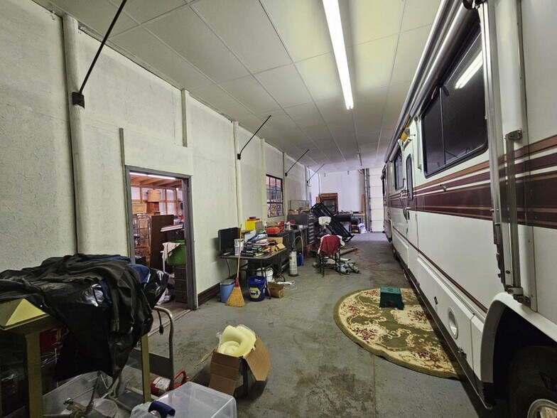 More Photos Of 10088 FR 2160, Cassville Land For Sale