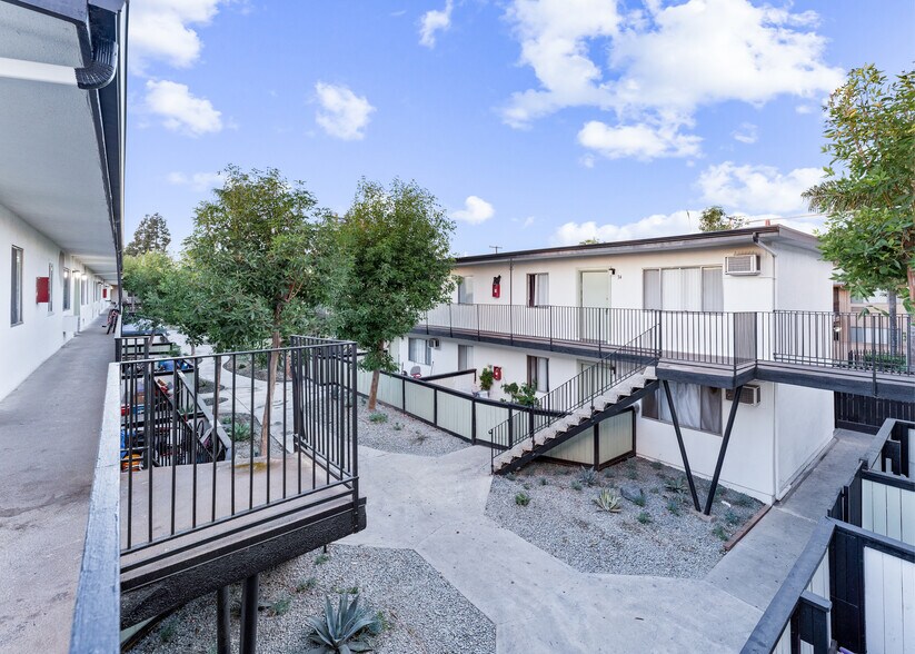 More Photos Of 11500 Colima Rd, Whittier Apartments For Sale