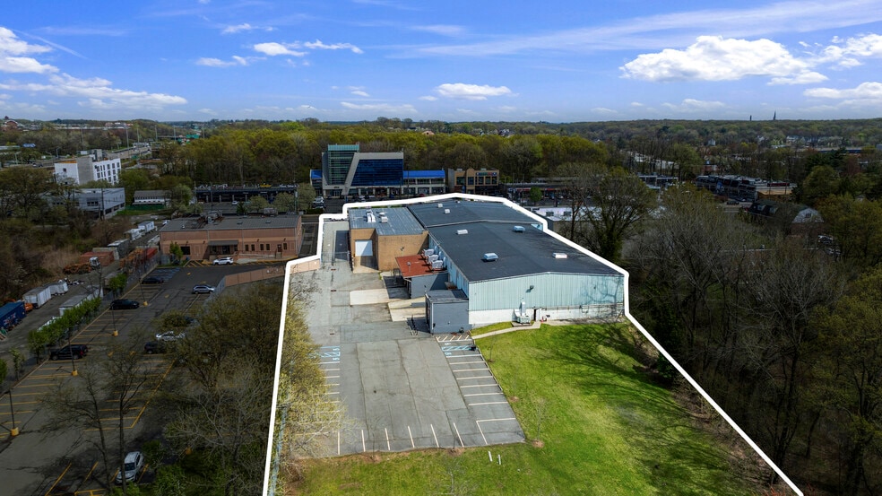 More Photos Of 4865 Arthur Kill Rd, Staten Island Warehouse For Sale