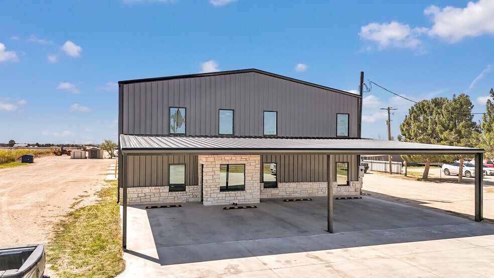 More Photos Of 9013 W County Road 160, Midland Showroom For Sale