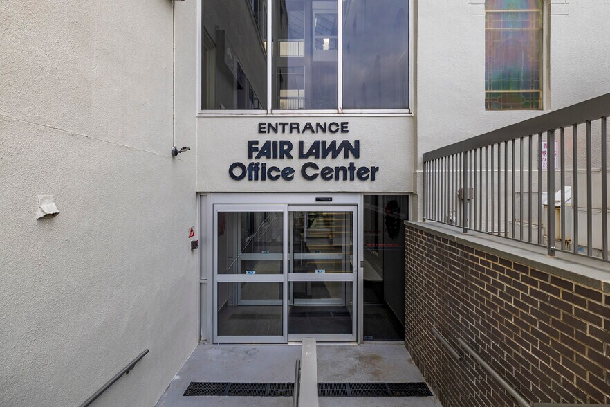 More Photos Of 15-01 Broadway, Fair Lawn Medical For Sale
