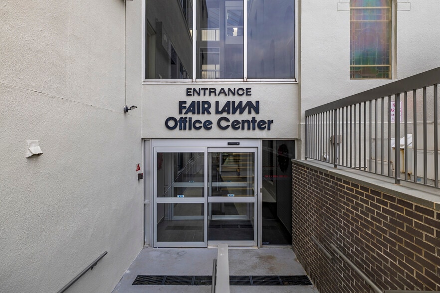 More Photos Of 15-01 Broadway, Fair Lawn Medical For Sale