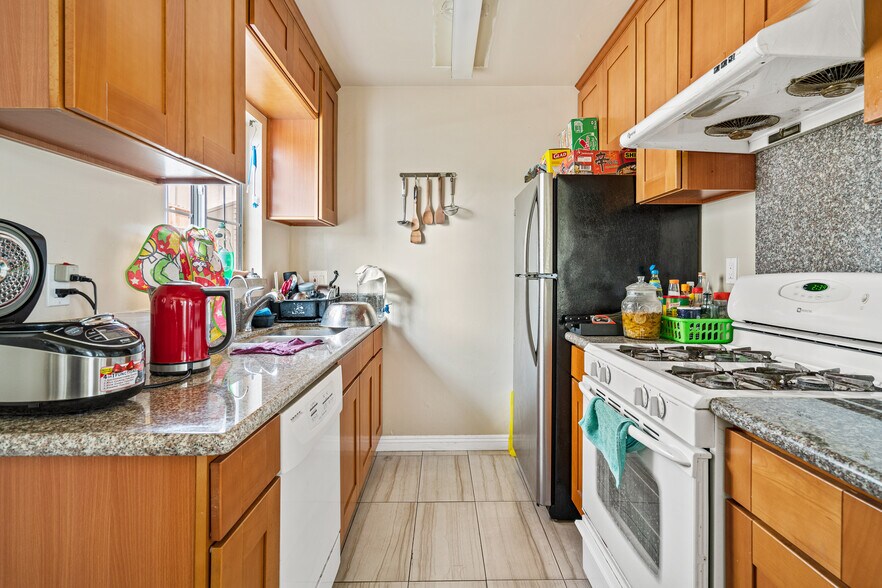 More Photos Of 6036-6038 Temple City Blvd, Temple City Apartments For Sale