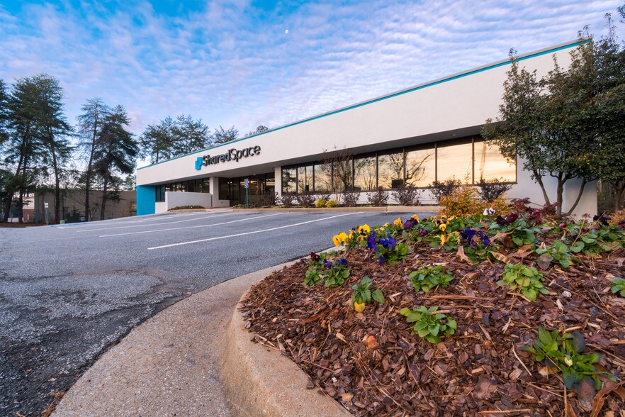 More Photos Of 2430 Herodian Way SE, Smyrna Coworking Space