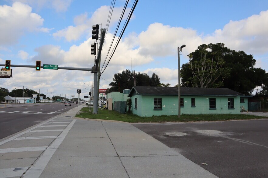 More Photos Of 9494 Ulmerton Rd, Largo Storefront Retail Residential For Sale