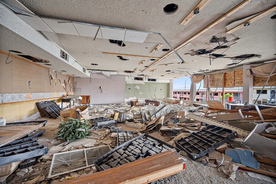 More Photos Of 2001 N Hudson Ave, Pueblo Hotel For Sale