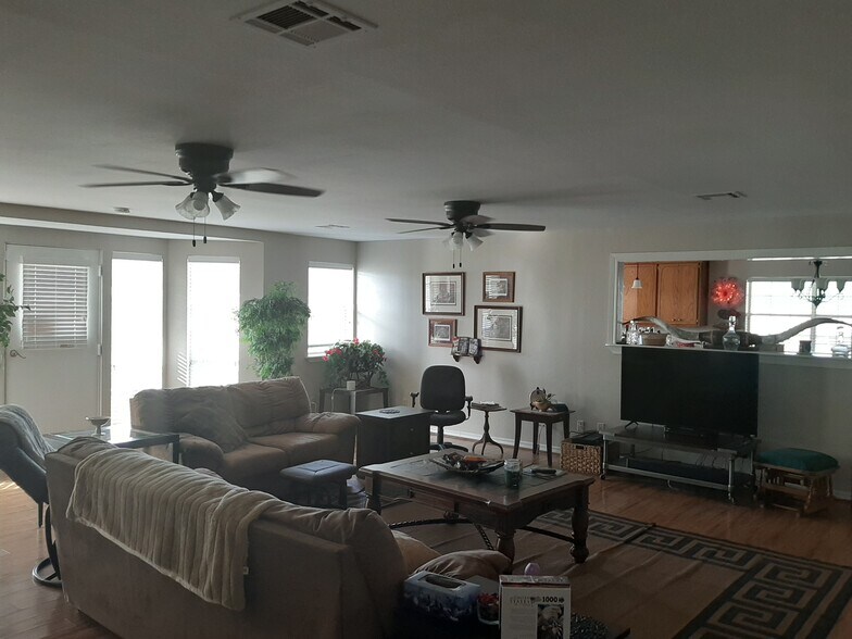 More Photos Of 4361 E Highway 3, Atoka Specialty For Sale