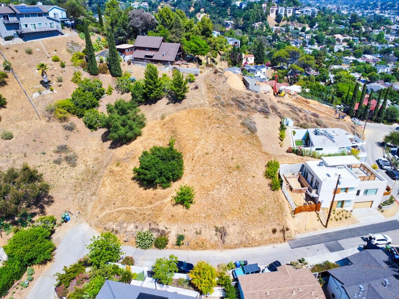 More Photos Of 1938 Phillips Way, Los Angeles Land For Sale