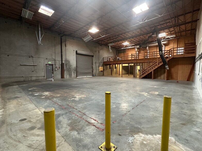 More Photos Of 671 Willow Pass Rd, Pittsburg Warehouse For Lease