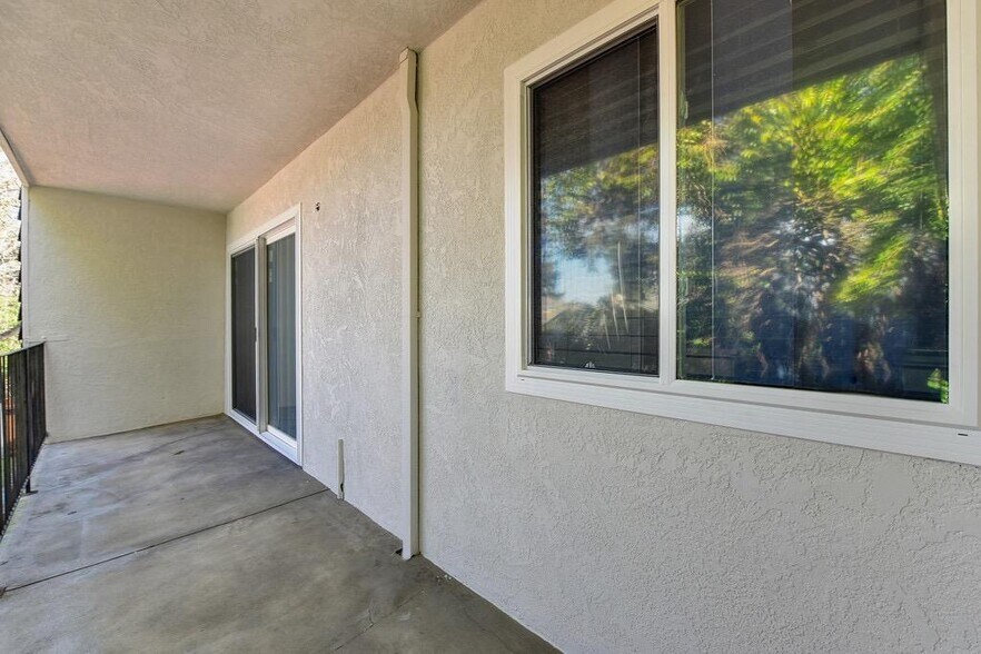 More Photos Of 5372 Garfield Ave, Sacramento Apartments For Sale