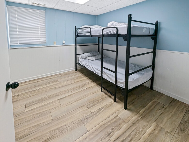 More Photos Of 250 Alhambra Ave, Frankfort Office Residential For Sale