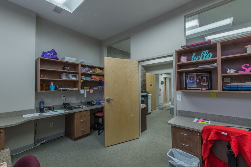 More Photos Of 2924 Main St, Buffalo Storefront Retail Office For Sale