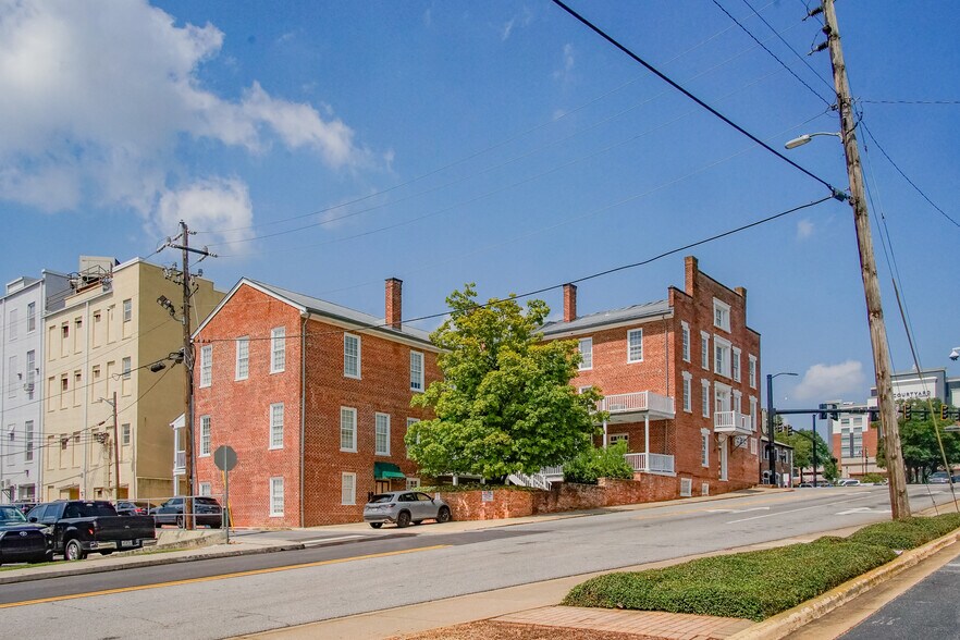 More Photos Of 480 E Broad St, Athens Apartments For Sale