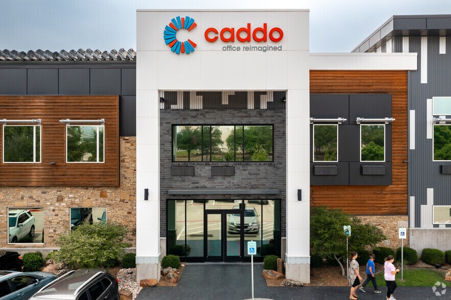 More Photos Of 550 S Watters Dr, Allen Coworking Space