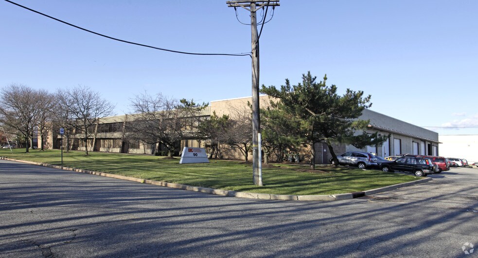 More Photos Of 90 Newfield Ave, Edison Warehouse For Lease