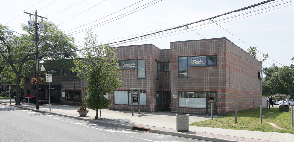 Primary Photo Of 100 S Main St, Sayville Office For Lease