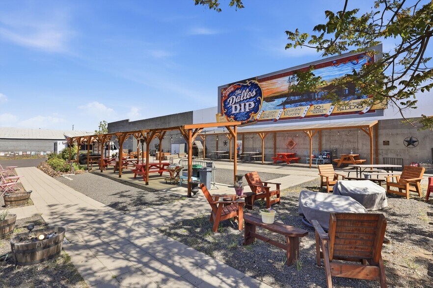 More Photos Of 801 E 2nd St, The Dalles Land For Sale