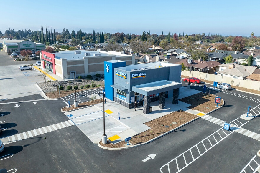 More Photos Of 3303 Yosemite Blvd, Modesto General Retail For Sale