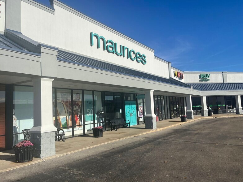 More Photos Of 450-790 E Freeland Rd, Greensburg Unknown For Lease