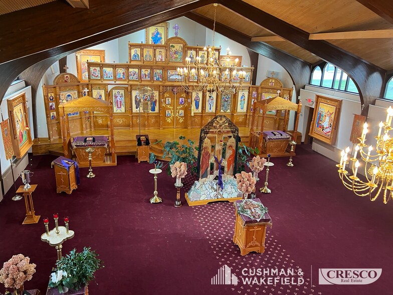 More Photos Of 30450 Lorain Rd, North Olmsted Religious Facility For Sale