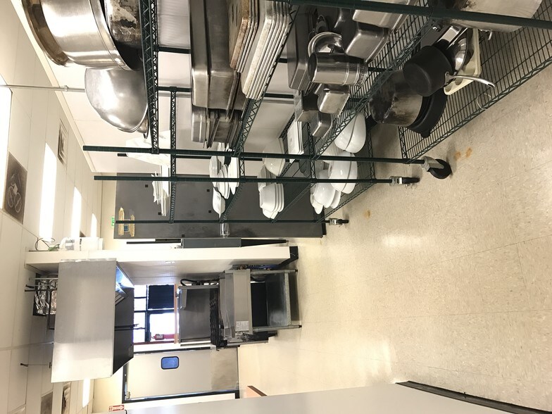 More Photos Of 1492 S 800 W, Woods Cross Office For Lease