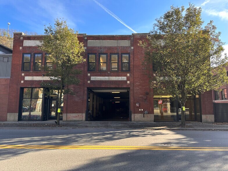 Primary Photo Of 317-325 S Main St, Pittsburgh Manufacturing For Sale