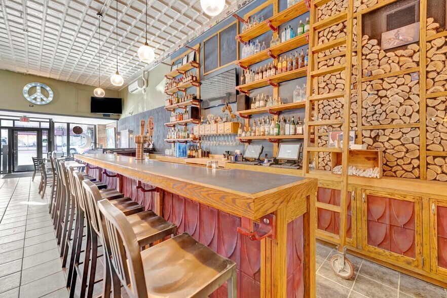 More Photos Of 121 W Main St, Trinidad General Retail For Sale