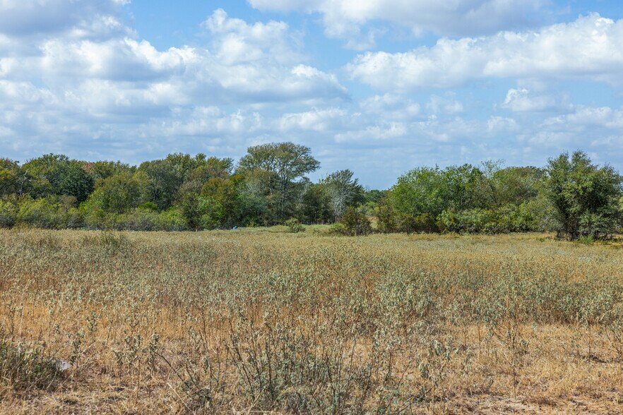 More Photos Of 11915 FM 86, Lockhart Land For Sale