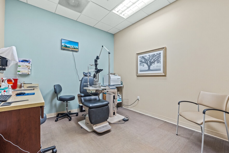 More Photos Of 6705 S Red Rd, Coral Gables Office Residential For Lease