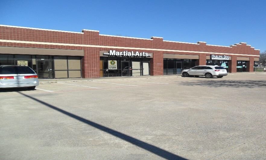 More Photos Of 1201 E Main St, Allen Storefront For Lease