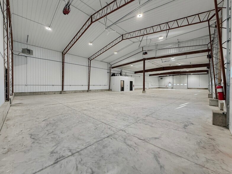 More Photos Of 3050 Highway 52 South, Minot Light Distribution For Lease