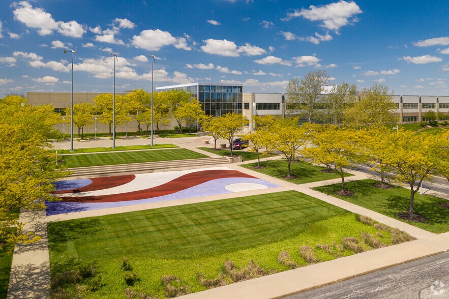 More Photos Of 16025 W 113th St, Lenexa Unknown For Lease