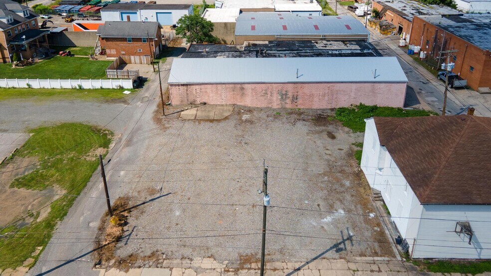 More Photos Of 620 South St, Steubenville Auto Dealership For Lease