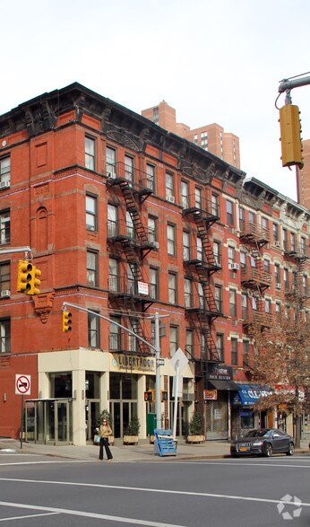 More Photos Of 1727 Second Ave, New York Apartments For Lease