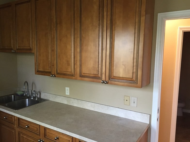 More Photos Of 2301 Park Ave, Orange Park Medical For Lease
