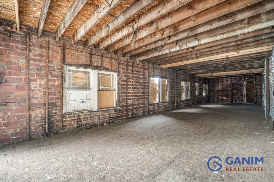 More Photos Of 13515 Saint Clair Ave, Cleveland Apartments For Sale