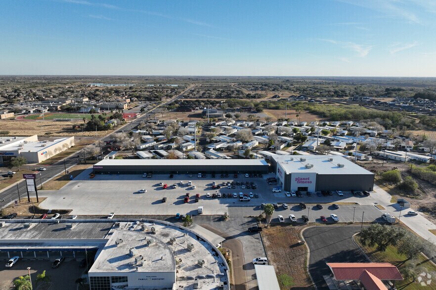 More Photos Of 1222 Dixieland Rd, Harlingen Storefront Retail Office For Lease