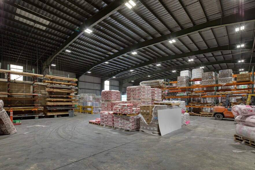 More Photos Of 3600 3rd St, San Francisco Warehouse For Lease