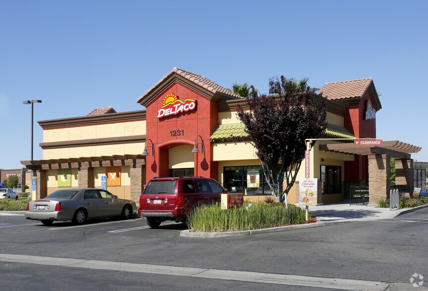 More Photos Of 1171-1291 N State St, San Jacinto Unknown For Lease