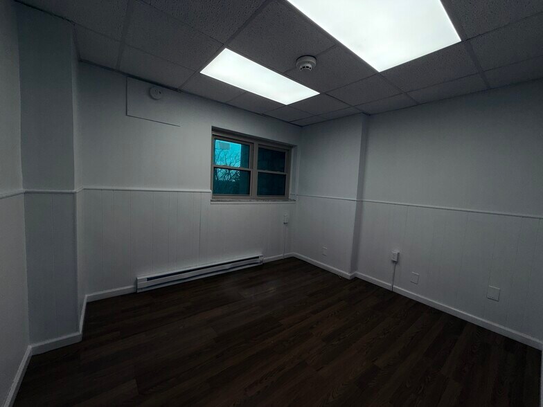 More Photos Of 2114-2118 Broadway Ave, Pittsburgh Storefront Retail Office For Lease