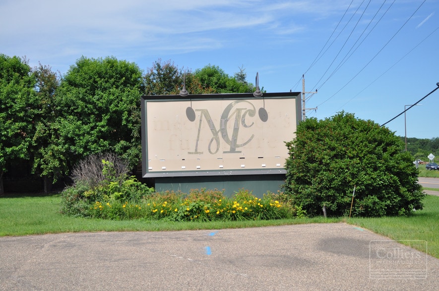 More Photos Of 13435 N 60th St N, Oak Park Heights Freestanding For Sale