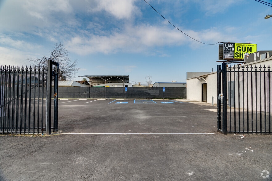 More Photos Of 901 34th St, Bakersfield Medical For Sale