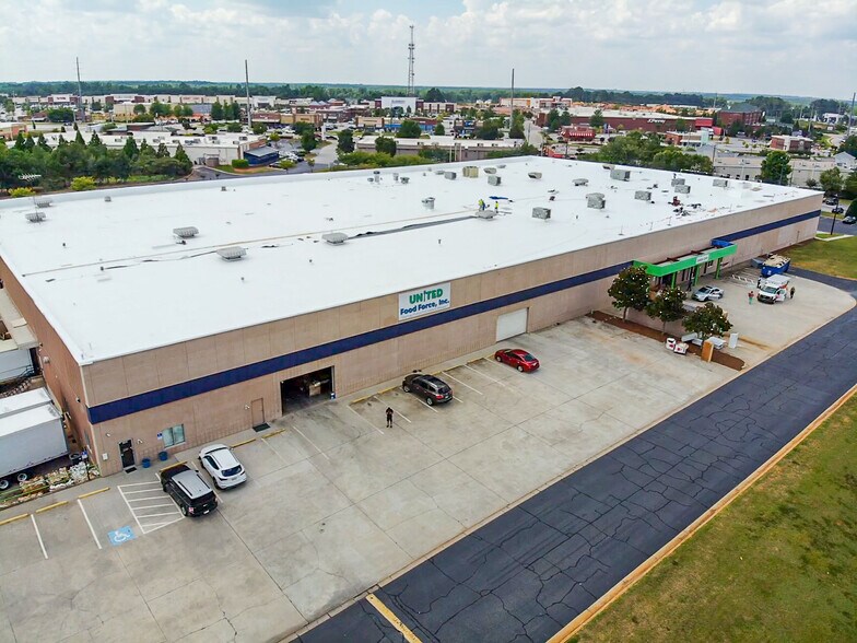 More Photos Of 1461-1475 Highway 20 W, McDonough Warehouse For Lease