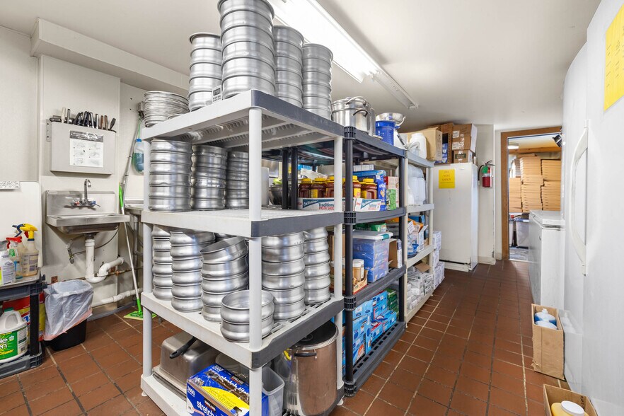 More Photos Of 179 Vermont Route 100 N, Wilmington Specialty For Sale