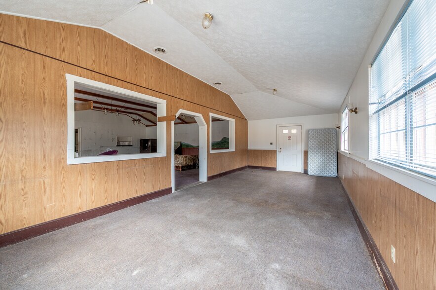More Photos Of 2295 Jeb Stuart Hwy, Meadows Of Dan Hotel For Sale